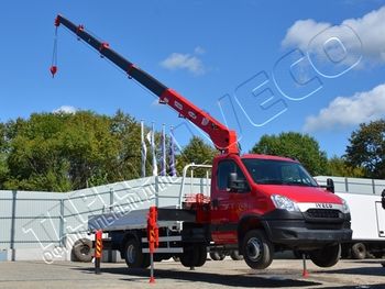 Iveco Daily 70C15 бортовой с КМУ, 2015 г. в.