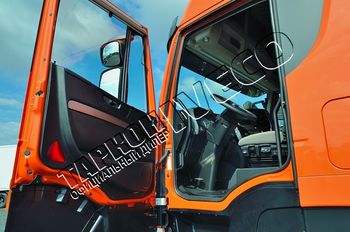 IVECO STRALIS HI-WAY AS440S46T/P RR 2014 г.в. Сборка Европа.