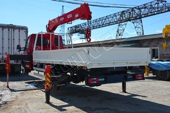 Iveco Daily 70C15 бортовой с КМУ, 2015 г. в.