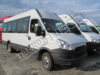 Микроавтобус IVECO Daily